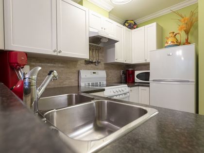 2160-cornwall-avenue-kitsilano-vancouver-west-09 at 104 - 2160 Cornwall Avenue, Kitsilano, Vancouver West