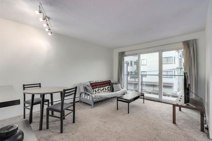1450-laburnum-street-kitsilano-vancouver-west-04 at 207 - 1450 Laburnum Street, Kitsilano, Vancouver West