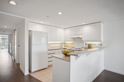 1515-w-2nd-avenue-false-creek-vancouver-west-08 at 549 - 1515 W 2nd Avenue, False Creek, Vancouver West