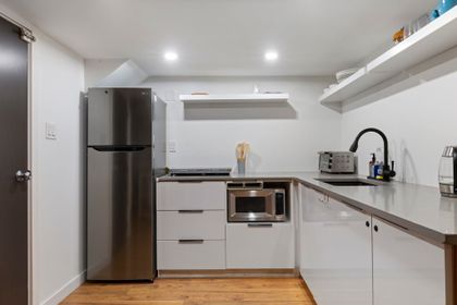 261-e-4th-street-lower-lonsdale-north-vancouver-27 at 261 E 4th Street, Lower Lonsdale, North Vancouver