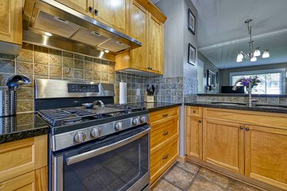 261-e-4th-street-lower-lonsdale-north-vancouver-10 at 261 E 4th Street, Lower Lonsdale, North Vancouver