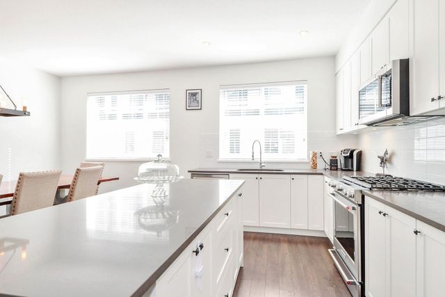 158-171-street-pacific-douglas-south-surrey-white-rock-08 at 41 - 158 171 Street, Pacific Douglas, South Surrey White Rock