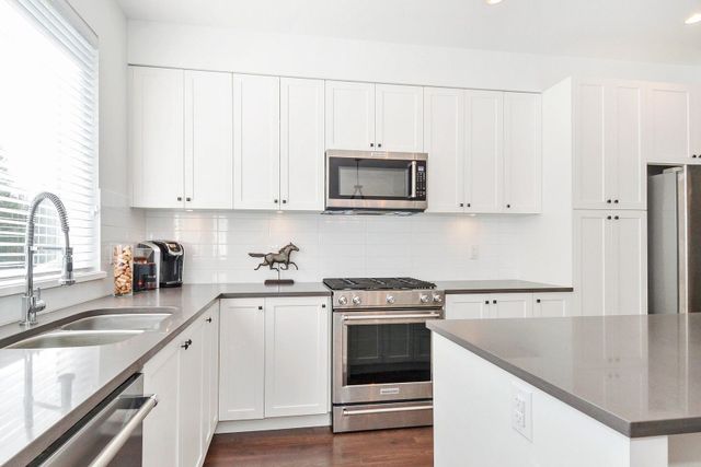 158-171-street-pacific-douglas-south-surrey-white-rock-09 at 41 - 158 171 Street, Pacific Douglas, South Surrey White Rock