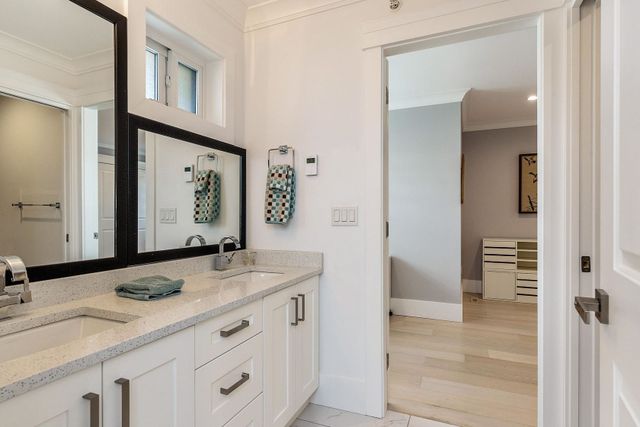 1560-maple-street-white-rock-south-surrey-white-rock-19 at 1560 Maple Street, White Rock, South Surrey White Rock