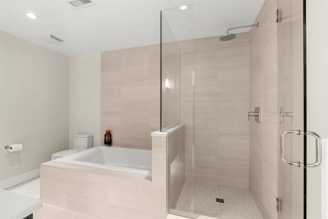 13585-16-avenue-crescent-bch-ocean-pk-south-surrey-white-rock-18 at 205 - 13585 16 Avenue, Crescent Bch Ocean Pk., South Surrey White Rock