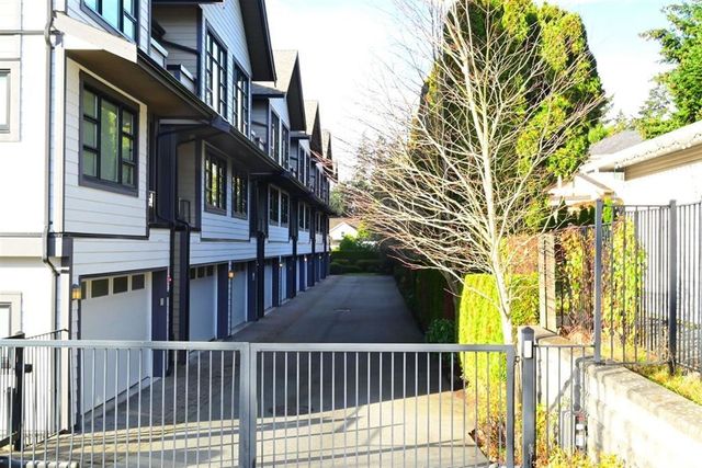 13585-16-avenue-crescent-bch-ocean-pk-south-surrey-white-rock-29 at 205 - 13585 16 Avenue, Crescent Bch Ocean Pk., South Surrey White Rock