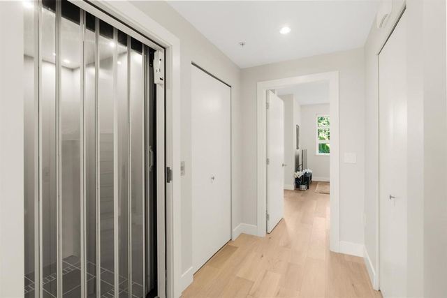 13585-16-avenue-crescent-bch-ocean-pk-south-surrey-white-rock-33 at 205 - 13585 16 Avenue, Crescent Bch Ocean Pk., South Surrey White Rock