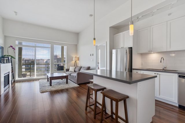 15850-26-avenue-grandview-surrey-south-surrey-white-rock-04 at 404 - 15850 26 Avenue, Grandview Surrey, South Surrey White Rock