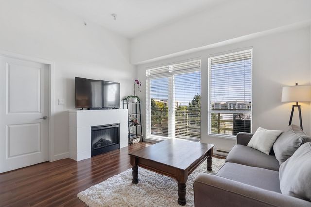 15850-26-avenue-grandview-surrey-south-surrey-white-rock-11 at 404 - 15850 26 Avenue, Grandview Surrey, South Surrey White Rock