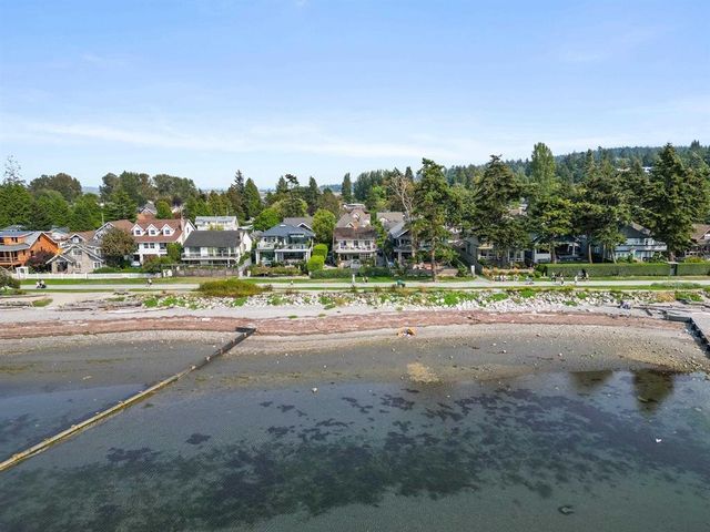 2824-ohara-lane-crescent-bch-ocean-pk-south-surrey-white-rock-02 at 2824 O\'hara Lane, Crescent Bch Ocean Pk., South Surrey White Rock