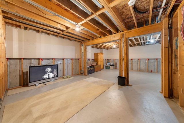 3300-157a-street-morgan-creek-south-surrey-white-rock-33 at 19 - 3300 157a Street, Morgan Creek, South Surrey White Rock