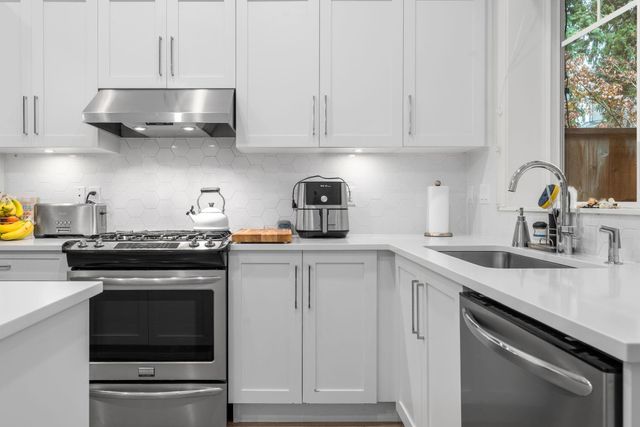 2855-158-street-grandview-surrey-south-surrey-white-rock-16 at 51 - 2855 158 Street, Grandview Surrey, South Surrey White Rock