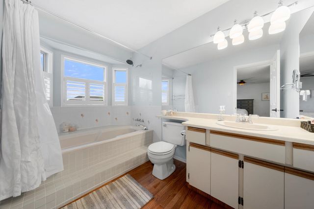 15560-vista-drive-white-rock-south-surrey-white-rock-29 at 15560 Vista Drive, White Rock, South Surrey White Rock