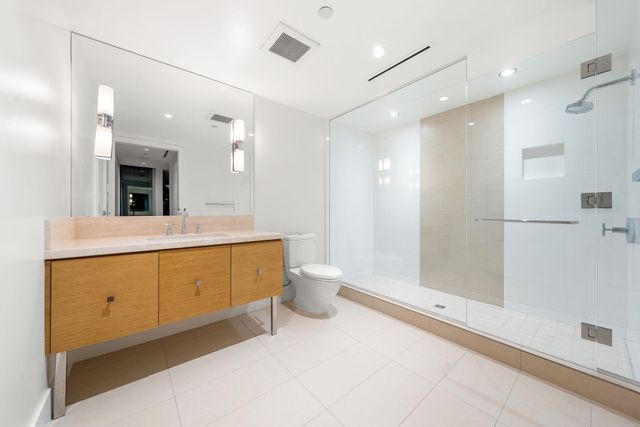 667-howe-street-downtown-vw-vancouver-west-36 at 4602 - 667 Howe Street, Downtown VW, Vancouver West