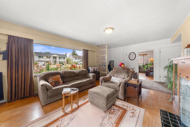 9841-121-street-cedar-hills-north-surrey-07 at 9841 121 Street, Cedar Hills, North Surrey