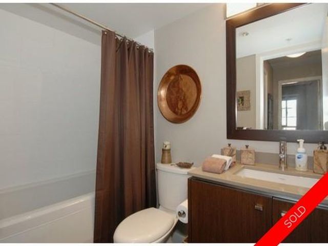 badge_image10 at 304 - 2950 King George Boulevard, King George Corridor, South Surrey White Rock