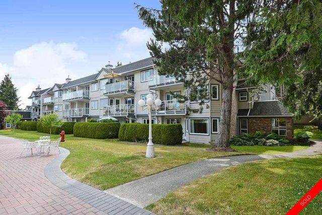 badge_image at 108 - 13959 16 Avenue, Sunnyside Park Surrey, South Surrey White Rock