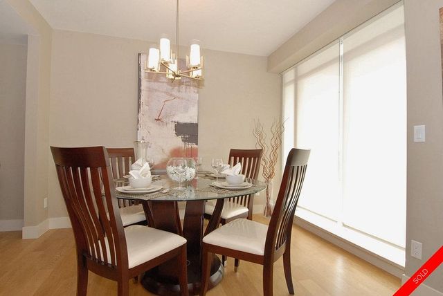 badge_image at 703 - 1473 Johnston Road, White Rock, South Surrey White Rock