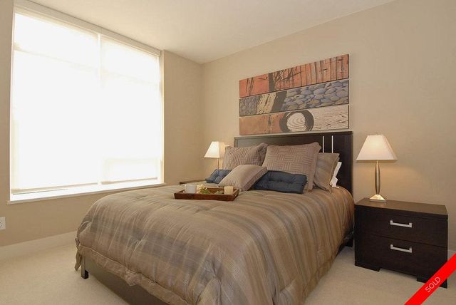 badge_image2 at 703 - 1473 Johnston Road, White Rock, South Surrey White Rock