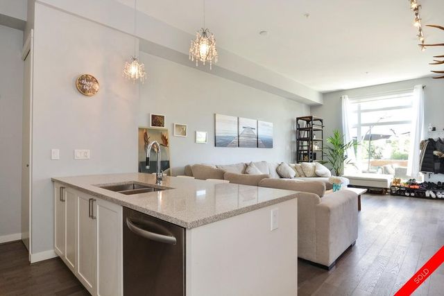 badge_image2 at 101 - 1333 Winter Street, White Rock, South Surrey White Rock