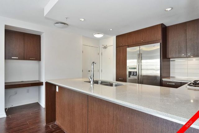 badge_image7 at 205 - 2950 King George Boulevard, King George Corridor, South Surrey White Rock