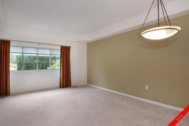 badge_image14 at 36 - 3387 King George Boulevard, King George Corridor, South Surrey White Rock