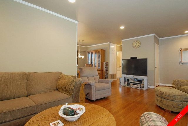 badge_image2 at 15526 17a Avenue, King George Corridor, South Surrey White Rock