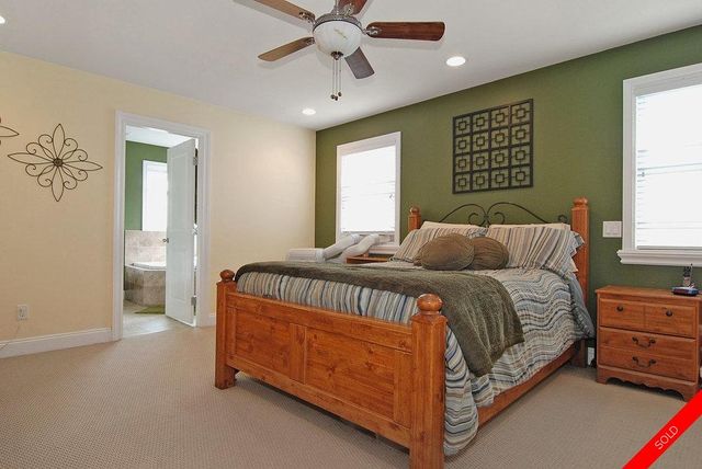 badge_image9 at 7354 196b Street, Willoughby Heights, Langley