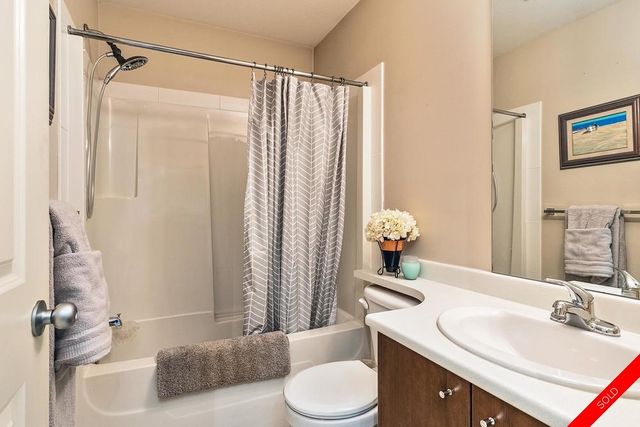 badge_image5 at 8 - 15075 60th Avenue, Sullivan Station, Surrey