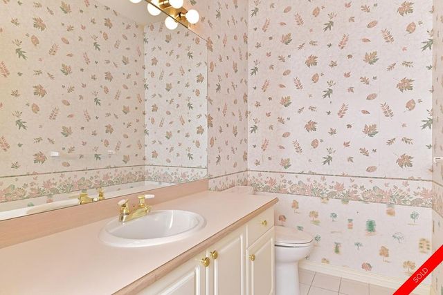 badge_image10 at 62 - 2533 152nd Street, Sunnyside Park Surrey, South Surrey White Rock