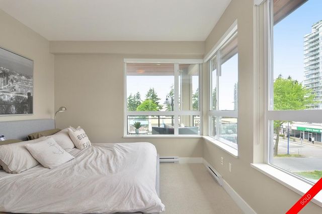 badge_image10 at 310 - 1420 Johnston Road, White Rock, South Surrey White Rock