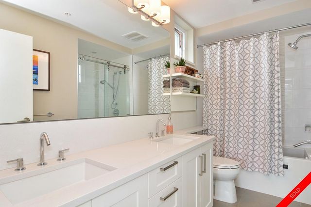 badge_image12 at 310 - 1420 Johnston Road, White Rock, South Surrey White Rock