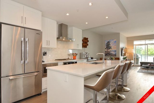 badge_image6 at 310 - 1420 Johnston Road, White Rock, South Surrey White Rock