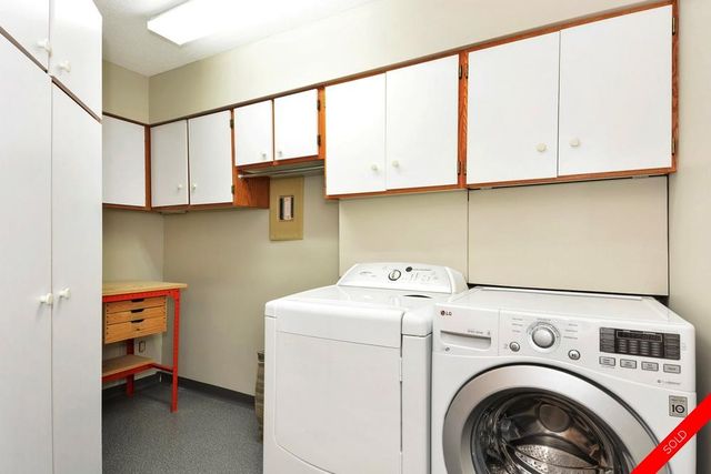 badge_image9 at 15 - 1442 Foster Street, White Rock, South Surrey White Rock