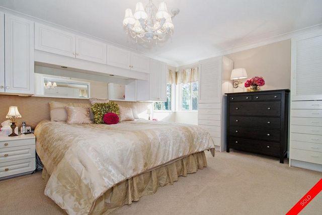 badge_image10 at 13517 16th Avenue, Crescent Bch Ocean Pk., South Surrey White Rock