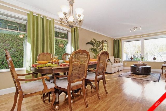 badge_image11 at 13517 16th Avenue, Crescent Bch Ocean Pk., South Surrey White Rock