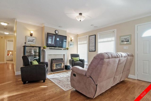 badge_image9 at 13517 16th Avenue, Crescent Bch Ocean Pk., South Surrey White Rock