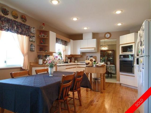 badge_image at 15053 73b Avenue, East Newton, Surrey