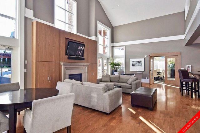 badge_image21 at 11 - 2450 161a Street, Grandview Surrey, South Surrey White Rock