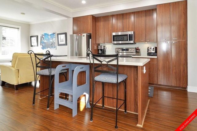 badge_image4 at 11 - 2450 161a Street, Grandview Surrey, South Surrey White Rock