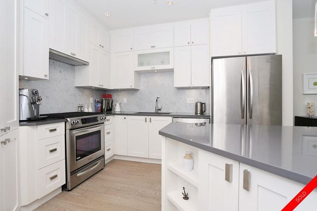 badge_image2 at 208 - 14855 Thrift Avenue, White Rock, South Surrey White Rock