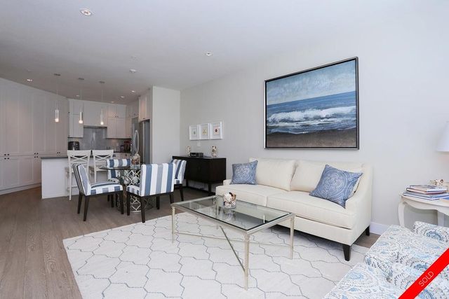 badge_image5 at 208 - 14855 Thrift Avenue, White Rock, South Surrey White Rock