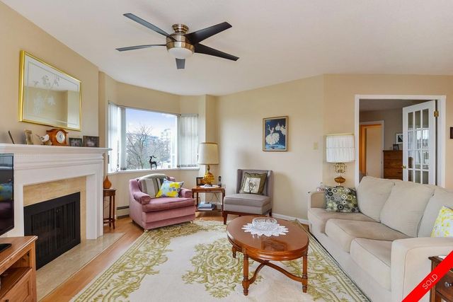 badge_image15 at 215 - 1442 Foster Street, White Rock, South Surrey White Rock