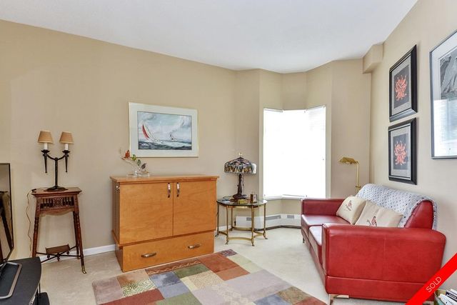 badge_image21 at 712 - 1442 Foster Street, White Rock, South Surrey White Rock