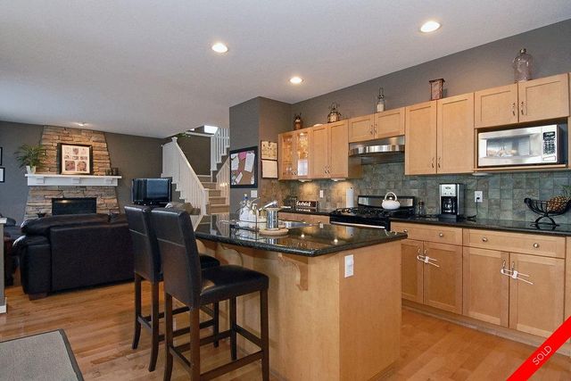 badge_image15 at 14581 33a Avenue, Elgin Chantrell, South Surrey White Rock