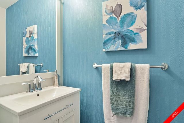 badge_image20 at 7 - 3303 Rosemary Heights Crescent, Grandview Surrey, South Surrey White Rock