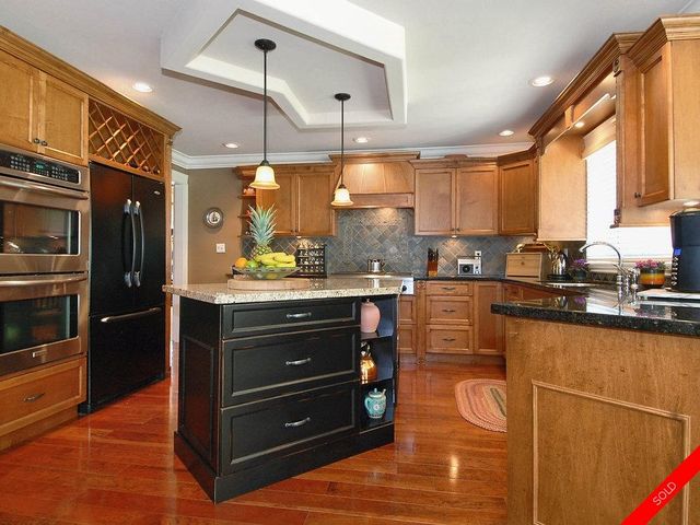 badge_image15 at 4373 212th Street, Brookswood Langley, Langley