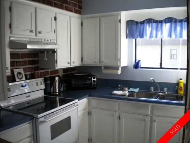 badge_image at 15128 Victoria Avenue, White Rock, South Surrey White Rock