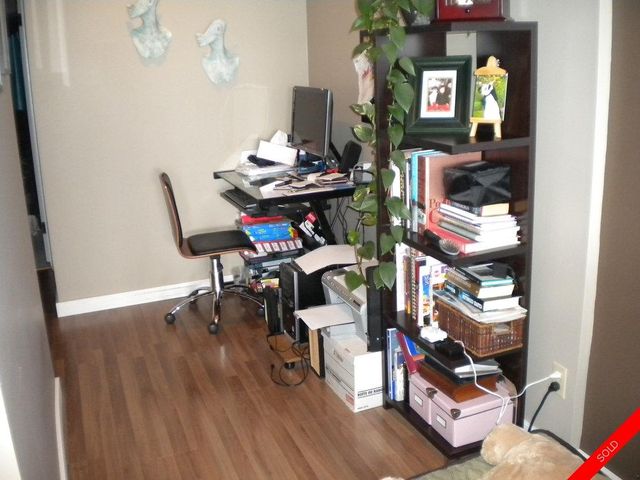 badge_image10 at 15128 Victoria Avenue, White Rock, South Surrey White Rock