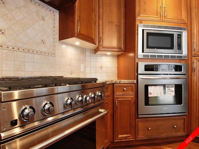 badge_image18 at 3148 162nd Street, Grandview Surrey, South Surrey White Rock